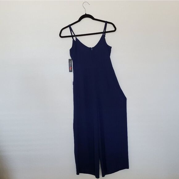 Teeze Me Juniors Sleeveless Textured Jumpsuit 1/2 Spaghetti Straps New - Picture 6 of 12